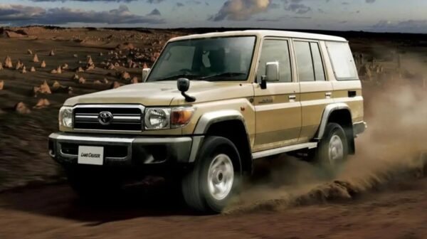 The revived Toyota Land Cruiser 70 has its advantages and disadvantages